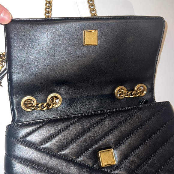 Tory Burch KIRA CHEVRON CONVERTIBLE SHOULDER BAG - Picture 7 of 17